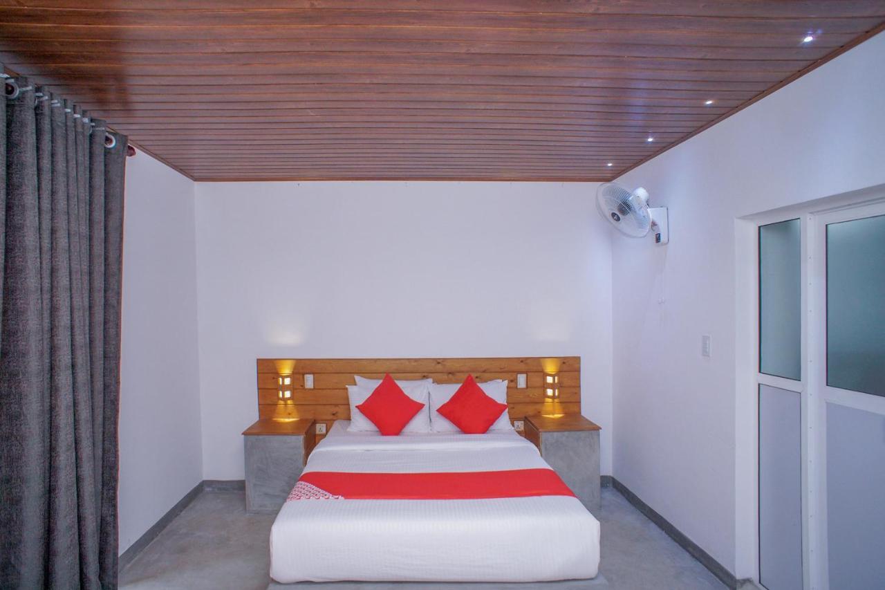 Pineview Hotel Unawatuna Exterior foto